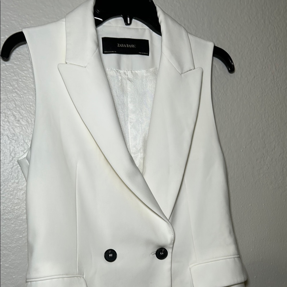 Zara Ivory Double-Breasted Vest - Picture 3 of 11